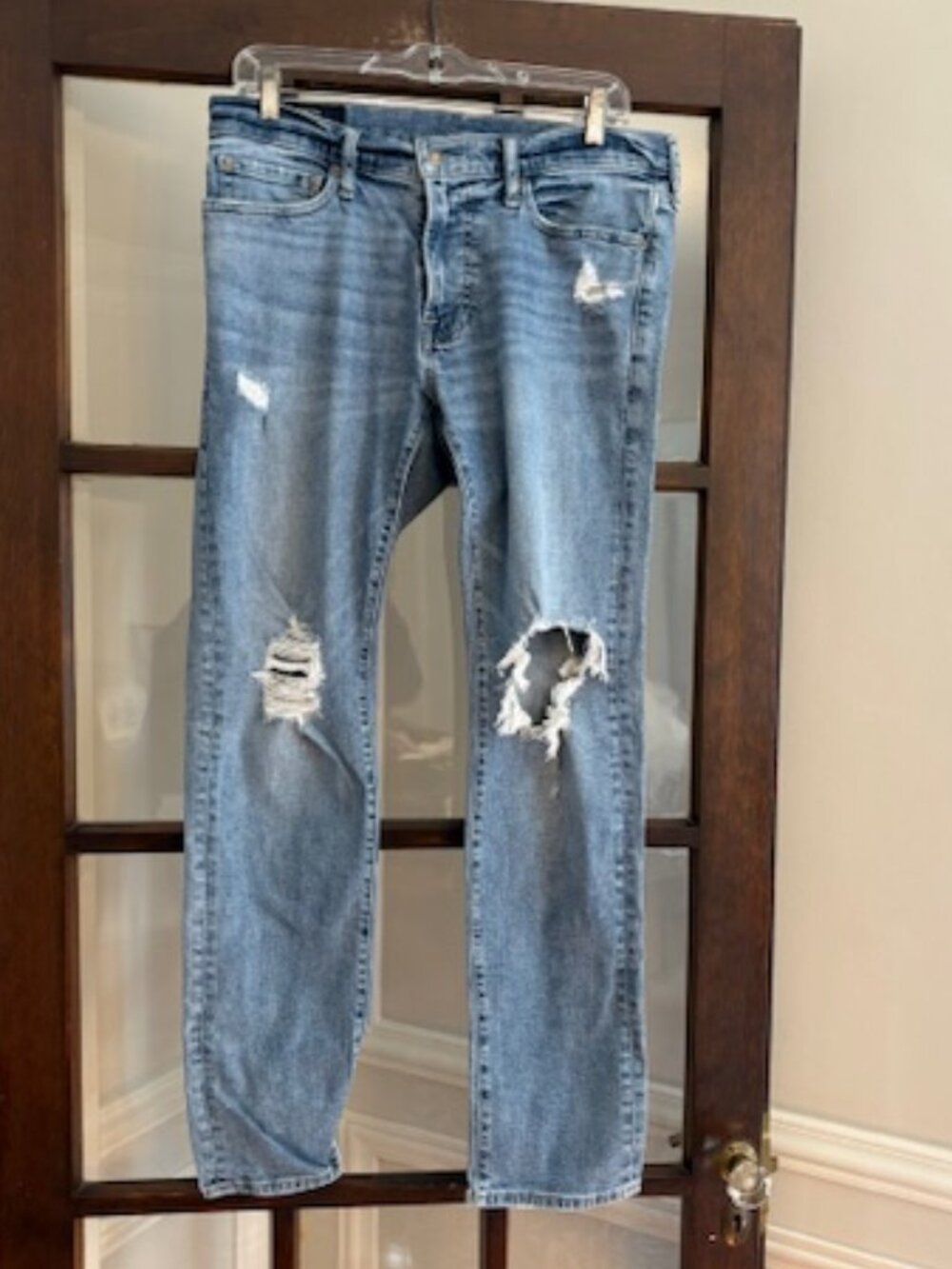 Abercrombie and Fitch Distressed Skinny Jeans, Size 31x30